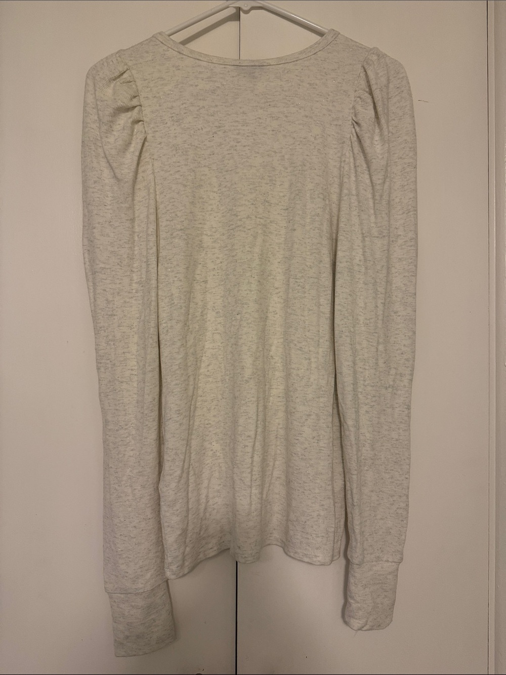 Splendid Ivory Heather Long Sleeve Scoop neck Top NWT - Picture 7 of 8